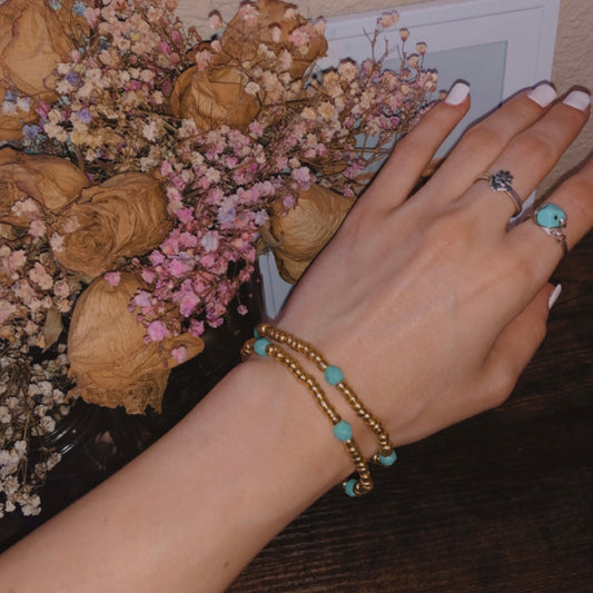 Turquoise Bead Bracelet